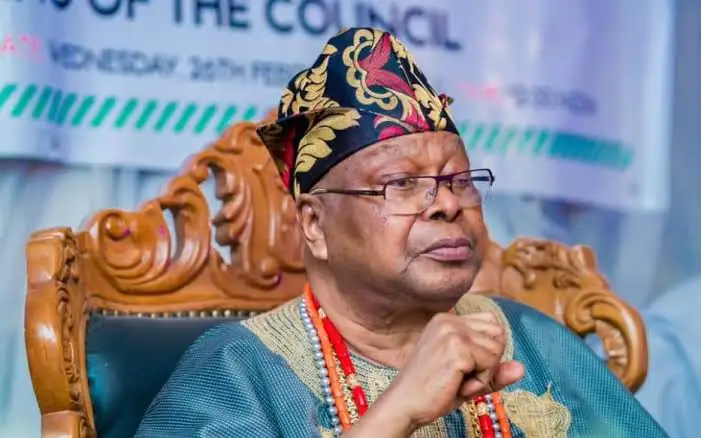 Oba Sikiru Kayode Adetona